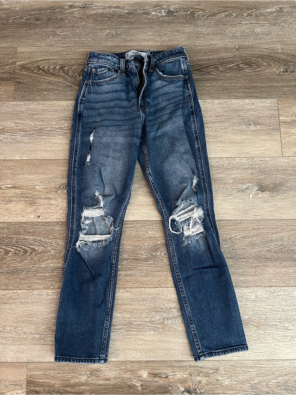 Hollister curvy high rise mom jeans